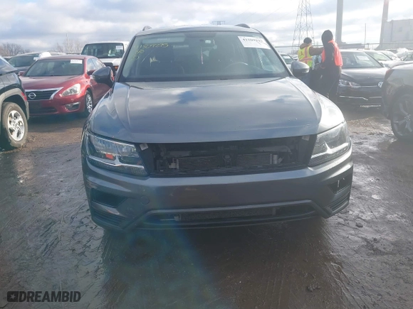 2021 Volkswagen Tiguan S with VIN 3VV1B7AX9MM075450, listed as a IAAI auction lot 41509295 with 69,097 mi miles. Bid and sale history available at carsss.com. Image 13.