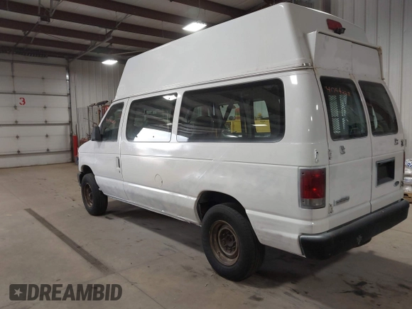 2008 Ford Econoline Cargo Commercial with VIN 1FTNE24W08DB58117, listed as a IAAI auction lot 41794228 with 217,648 mi miles and . Bid and sale history available at carsss.com. Image 3.