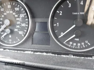 2006 BMW 3 Series 325xi with VIN WBAVD13556KV03735, listed as a IAAI auction lot 41768087 with 1 mi miles. Bid and sale history available at carsss.com. Image 15.