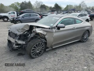 2019 Mercedes-Benz C 300 z VIN WDDWJ8DB3KF800735, wystawiony jako Copart lot #53254775 z przebiegiem 29 646 mil mil oraz Szkoda całkowita • Salvage title. Historia ofert i sprzedaży dostępna na DreamBid. Obrazek 1.