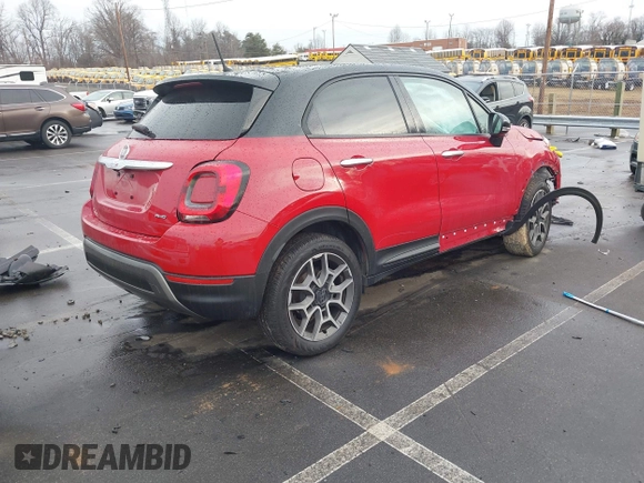 2021 FIAT 500X Trekking z VIN ZFBNF3B17MP944728, wystawiony jako IAAI lot #41460442 z przebiegiem 27 574 mil mil oraz . Historia ofert i sprzedaży dostępna na DreamBid. Obrazek 4.