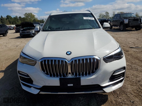 2021 BMW X5 xDrive40i with VIN 5UXCR6C09M9F71460, listed as a Copart auction lot 73531444 with 26,066 mi miles and Salvage title. Bid and sale history available at DreamBid. Image 5.