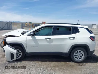 2021 Jeep Compass Sport z VIN 3C4NJCAB6MT532267, wystawiony jako IAAI lot #42035764 z przebiegiem 41 725 mil mil oraz . Historia ofert i sprzedaży dostępna na DreamBid. Obrazek 14.