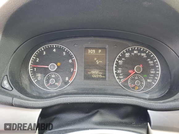 2014 Volkswagen Passat Wolfsburg Edition z VIN 1VWAT7A32EC036093, wystawiony jako Copart lot #52129185 z przebiegiem 106 949 mil mil oraz Szkoda całkowita • Salvage title. Historia ofert i sprzedaży dostępna na DreamBid. Obrazek 9.