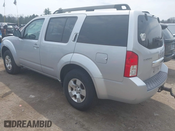 2011 Nissan Pathfinder Silver z VIN 5N1AR1NB7BC626734, wystawiony jako IAAI lot #41854063 z przebiegiem 72 906 mil mil oraz . Historia ofert i sprzedaży dostępna na DreamBid. Obrazek 3.