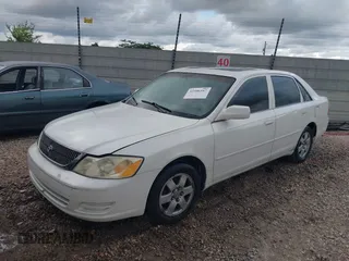 2001 Toyota Avalon XL z VIN 4T1BF28B01U114773, wystawiony jako IAAI lot #42506167 z przebiegiem 155 540 mil mil oraz . Historia ofert i sprzedaży dostępna na DreamBid. Obrazek 2.