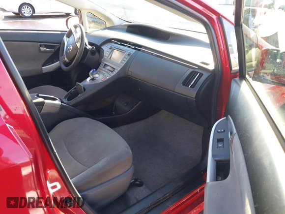 2015 Toyota Prius Four with VIN JTDKN3DU2F1930087, listed as a IAAI auction lot 41561926 with 125,382 mi miles. Bid and sale history available at carsss.com. Image 5.