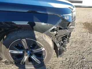 2022 BMW iX xDrive50 z VIN WB523CF07NCJ80006, wystawiony jako IAAI lot #41631767 z przebiegiem 28 311 mil mil oraz . Historia ofert i sprzedaży dostępna na DreamBid. Obrazek 22.