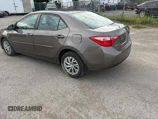 2019 Toyota Corolla L z VIN 2T1BURHE5KC220051, wystawiony jako Copart lot #61879415 z przebiegiem 196 200 mil mil oraz Czysty tytuł • Clean title. Historia ofert i sprzedaży dostępna na DreamBid. Obrazek 3.