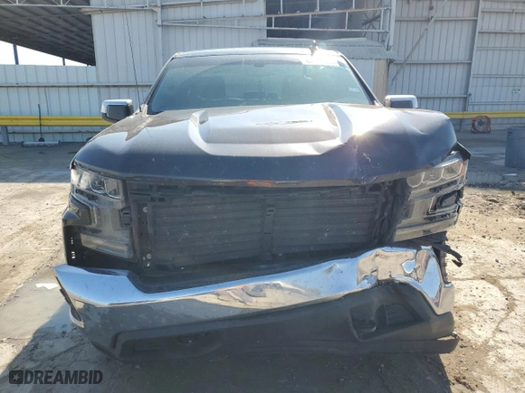 2019 Chevrolet Silverado 1500 LT with VIN 3GCUYDED3KG125831, listed as a Copart auction lot 84167334 with 119,082 mi miles and Salvage Title. Bid and sale history available at carsss.com. Image 5.