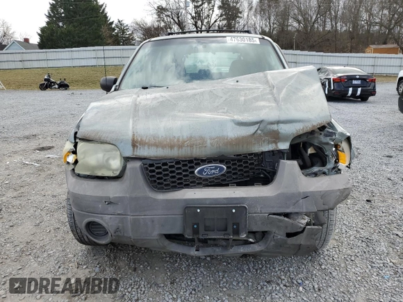 2005 Ford Escape XLS Value z VIN 1FMYU92Z05KA21168, wystawiony jako Copart lot #47630185 z przebiegiem 253 389 mil mil oraz Szkoda całkowita • Salvage title. Historia ofert i sprzedaży dostępna na DreamBid. Obrazek 5.