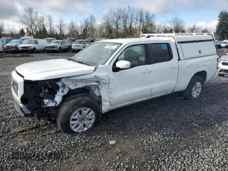 2024 Nissan Frontier SV with VIN 1N6ED1FJXRN637443, listed as a Copart auction lot 49068835 with 6,600 mi miles and Salvage title. Bid and sale history available at DreamBid. Image 1.