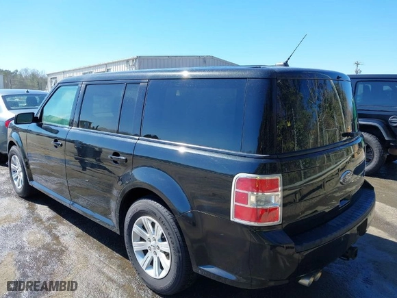 2011 Ford Flex SE with VIN 2FMGK5BC7BBD28719, listed as a IAAI auction lot 41673135 with 155,967 mi miles. Bid and sale history available at carsss.com. Image 3.