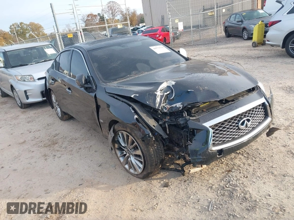 2019 Infiniti Q50 3.0t LUXE with VIN JN1EV7AP3KM541747, listed as a IAAI auction lot 40973538 with 43,139 mi miles. Bid and sale history available at carsss.com. Image 1.