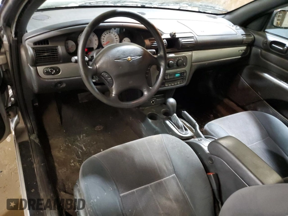 2004 Chrysler Sebring GTC z VIN 1C3EL75R54N327309, wystawiony jako Copart lot #46127865 z przebiegiem 120 715 mil mil oraz Szkoda całkowita • Salvage title. Historia ofert i sprzedaży dostępna na DreamBid. Obrazek 8.