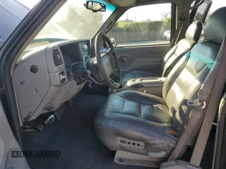 1996 GMC Yukon with VIN 1GKEK13R1TJ741714, listed as a Copart auction lot 46814635 with 406,969 mi miles and Salvage Title. Bid and sale history available at carsss.com. Image 7.