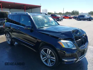 2015 Mercedes-Benz GLK 350 with VIN WDCGG5HB3FG433142, listed as a IAAI auction lot 41750389 with 97,189 mi miles and . Bid and sale history available at DreamBid. Image 1.