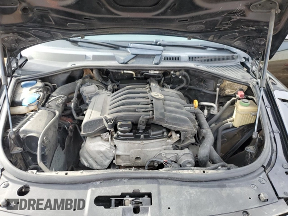 2010 Volkswagen Touareg VR6 with VIN WVGBF7A92AD002724, listed as a Copart auction lot 49392855 with 196,085 mi miles and Clean Title. Bid and sale history available at DreamBid. Image 13.