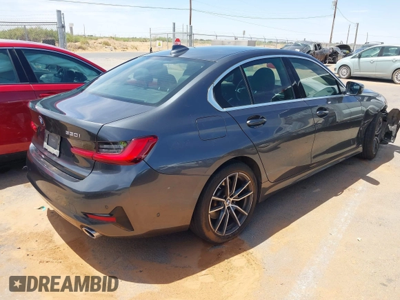 2020 BMW 3 Series 330i с VIN 3MW5R1J07L8B25648, выставлен на аукционе IAAI как лот 42130052 с пробегом 64 662 миль миль и . История ставок и продаж доступна на DreamBid. Изображение 13.