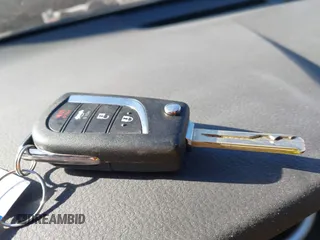 2023 Toyota Camry LE z VIN 4T1C11AK1PU771615, wystawiony jako IAAI lot #41679085 z przebiegiem 20 230 mil mil oraz . Historia ofert i sprzedaży dostępna na DreamBid. Obrazek 11.