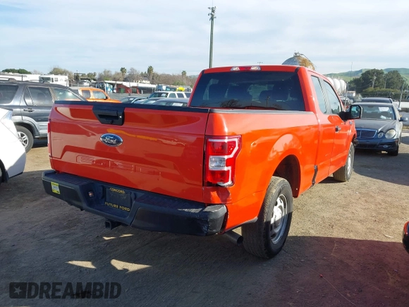 2019 Ford F-150 XL z VIN 1FTEX1C58KKE18358, wystawiony jako IAAI lot #41675683 z przebiegiem 220 646 mil mil oraz . Historia ofert i sprzedaży dostępna na DreamBid. Obrazek 4.