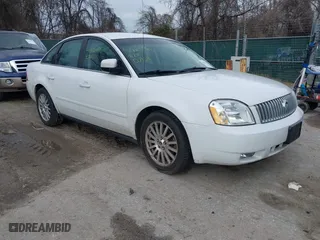 2006 Mercury Montego Premier with VIN 1MEFM43136G600200, listed as a IAAI auction lot 41421196 with 154,822 mi miles. Bid and sale history available at carsss.com. Image 1.