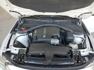 2018 BMW 3 Series 320i with VIN WBA8E1G5XJNU90685, listed as a Copart auction lot 84178894 with 84,614 mi miles and Salvage Title. Bid and sale history available at DreamBid. Image 11.