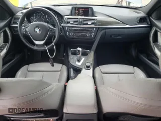 2013 BMW 3 Series 328i xDrive z VIN WBA3B5C5XDF596276, wystawiony jako Copart lot #65396355 z przebiegiem 145 094 mil mil oraz Czysty tytuł • Clean title. Historia ofert i sprzedaży dostępna na DreamBid. Obrazek 8.