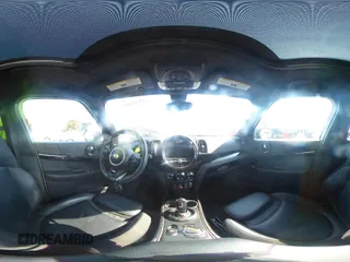 2020 MINI Countryman Cooper S с VIN WMZYX1C03L3L54808, выставлен на аукционе IAAI как лот 42585859 с пробегом 70 045 миль миль и . История ставок и продаж доступна на DreamBid. Изображение 18.