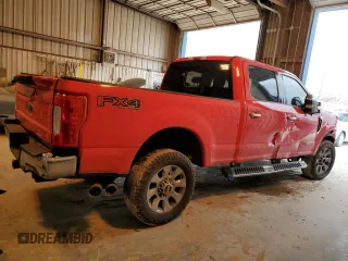 2019 Ford Super Duty F-250 SRW XL with VIN 1FT7W2BT9KEC06567, listed as a Copart auction lot 47051345 with 301,577 mi miles and Salvage Title. Bid and sale history available at carsss.com. Image 3.