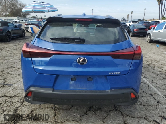 2022 Lexus UX 200 with VIN JTHX3JBH0N2049742, listed as a Copart auction lot 43215465 with 18,728 mi miles and Salvage title. Bid and sale history available at DreamBid. Image 6.