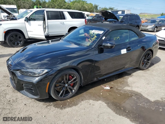 2024 BMW 4 Series M440i xDrive with VIN WBA63AT09RCN90257, listed as a Copart auction lot 59318524 with 4,533 mi miles and Non Repairable. Bid and sale history available at carsss.com. Image 1.