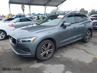 2018 Volvo XC60 Momentum with VIN YV4102RK4J1095627, listed as a IAAI auction lot 41778039 with 36,889 mi miles. Bid and sale history available at carsss.com. Image 17.