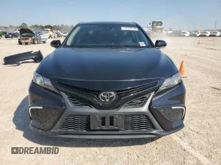 2023 Toyota Camry SE with VIN 4T1G11AK3PU077493, listed as a Copart auction lot 47218195 with 53,692 mi miles and Salvage Title. Bid and sale history available at DreamBid. Image 5.