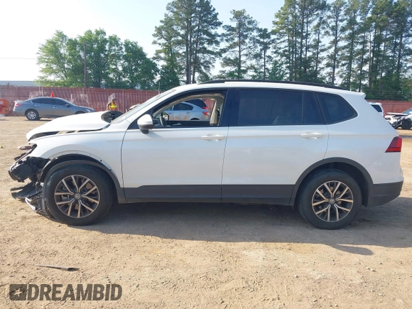 2021 Volkswagen Tiguan S с VIN 3VV1B7AX6MM110493, выставлен на аукционе IAAI как лот 42042818 с пробегом 49 745 миль миль и . История ставок и продаж доступна на DreamBid. Изображение 14.