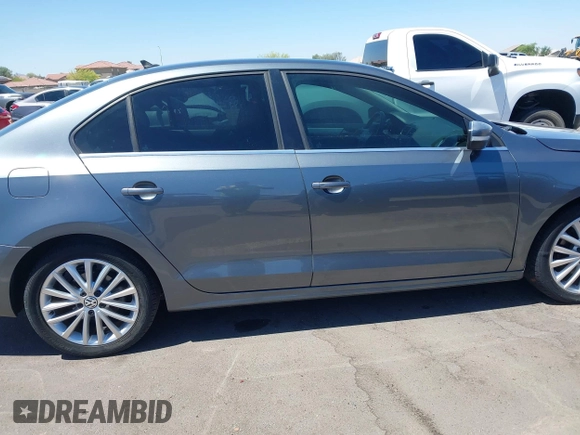 2011 Volkswagen Jetta SEL with VIN 3VWLZ7AJ4BM023877, listed as a IAAI auction lot 42054594 with 103,680 mi miles and . Bid and sale history available at DreamBid. Image 13.