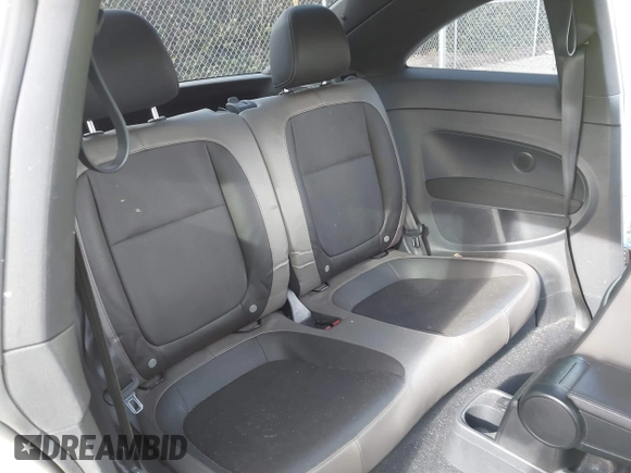 2015 Volkswagen Beetle Fleet Edition with VIN 3VWF17AT6FM641987, listed as a IAAI auction lot 41964021 with 87,818 mi miles and . Bid and sale history available at DreamBid. Image 8.