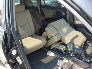 2010 Toyota RAV4 Limited с VIN JTMDF4DV2A5025032, выставлен на аукционе IAAI как лот 42672176 с пробегом 170 739 миль миль и . История ставок и продаж доступна на DreamBid. Изображение 6.