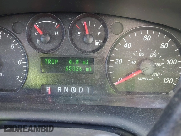 2006 Ford Taurus SE with VIN 1FAFP53U66A206014, listed as a IAAI auction lot 42045047 with 65,326 mi miles. Bid and sale history available at carsss.com. Image 7.