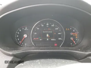 2016 Kia Sorento SX with VIN 5XYPKDA53GG153826, listed as a Copart auction lot 57210755 with 98,353 mi miles and Salvage title. Bid and sale history available at DreamBid. Image 9.