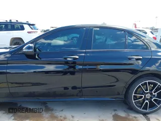 2019 Mercedes-Benz C 300 with VIN 55SWF8DB3KU301934, listed as a IAAI auction lot 42195040 with 58,816 mi miles and . Bid and sale history available at DreamBid. Image 13.