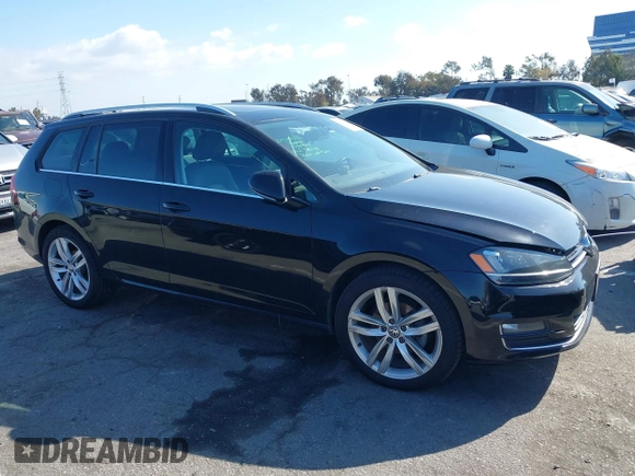 2015 Volkswagen Golf SportWagen TDI S with VIN 3VWCA7AU3FM500306, listed as a IAAI auction lot 41555391 with 187,142 mi miles. Bid and sale history available at carsss.com. Image 13.