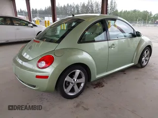 2006 Volkswagen Beetle с VIN 3VWSW31C36M414975, выставлен на аукционе IAAI как лот 42283111 с пробегом 156 475 миль миль и . История ставок и продаж доступна на DreamBid. Изображение 4.