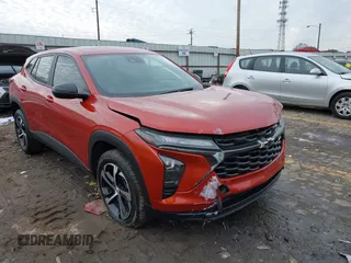 2024 Chevrolet Trax 1RS with VIN KL77LGE21RC029069, listed as a IAAI auction lot 41405312 with 28,012 mi miles. Bid and sale history available at carsss.com. Image 1.