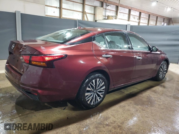 2023 Nissan Altima SV z VIN 1N4BL4DV3PN359679, wystawiony jako Copart lot #59528045 z przebiegiem 57 310 mil mil oraz Czysty tytuł • Clean title. Historia ofert i sprzedaży dostępna na DreamBid. Obrazek 3.