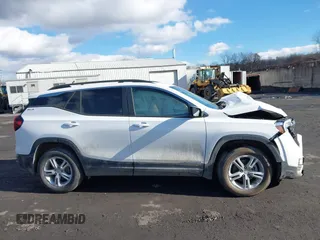 2024 GMC Terrain SLE with VIN 3GKALTEG2RL380353, listed as a IAAI auction lot 41497590 with 7,200 mi miles and . Bid and sale history available at DreamBid. Image 13.