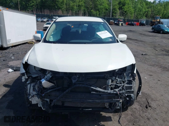 2017 Nissan Rogue S z VIN JN8AT2MV7HW014827, wystawiony jako IAAI lot #42533438 z przebiegiem 59 393 mil mil oraz . Historia ofert i sprzedaży dostępna na DreamBid. Obrazek 12.