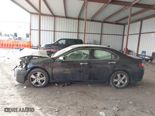 2014 Acura TSX Tech Pkg with VIN JH4CU2F63EC004301, listed as a IAAI auction lot 41588268 with 165,283 mi miles. Bid and sale history available at carsss.com. Image 14.