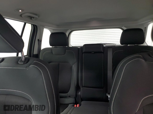 2024 Jeep Grand Cherokee Laredo with VIN 1C4RJHAG5RC715723, listed as a Copart auction lot 59212105 with 48,661 mi miles and Clean title. Bid and sale history available at DreamBid. Image 10.