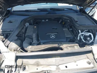 2018 Mercedes-Benz GLC 300 с VIN WDC0G4JB3JV086986, выставлен на аукционе IAAI как лот 42380208 с пробегом 90 250 миль миль и . История ставок и продаж доступна на DreamBid. Изображение 10.